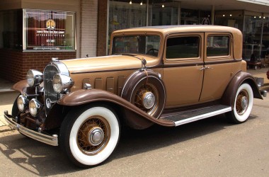Brown Old Car