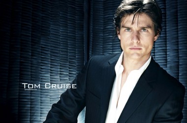 Stunning Tom Cruise Wallpaper