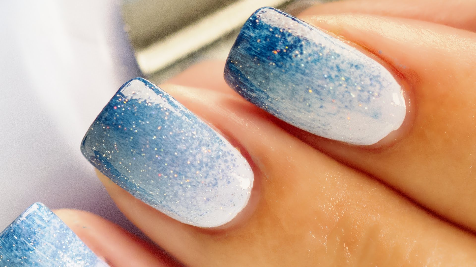 Blue Nails Art