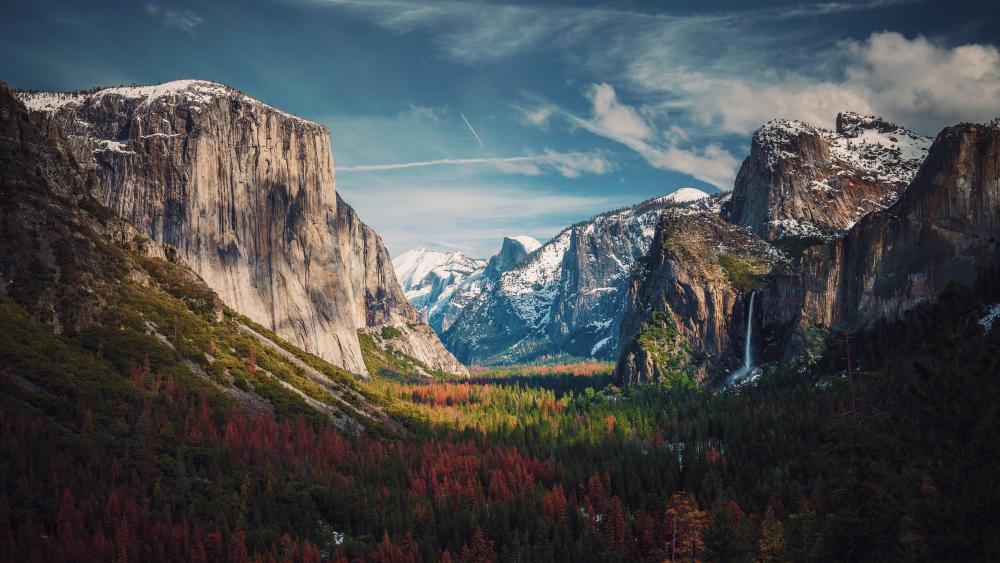 Super Yosemite Valley