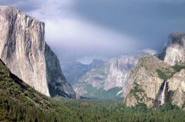 Widescreen Yosemite Valley