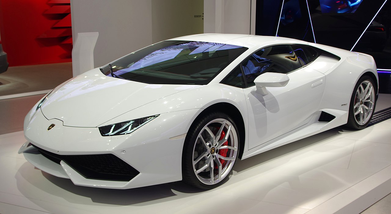 White Lamborghini Huracan