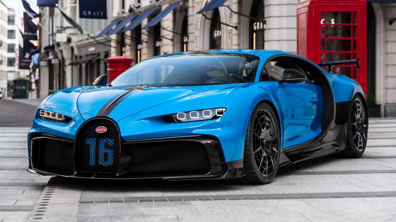 Awesome Bugatti Chiron Pur Sport