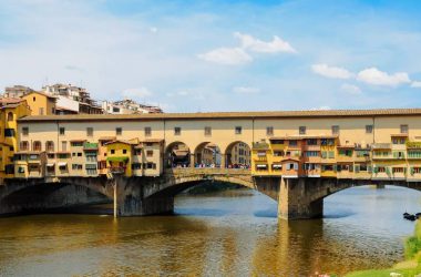 Natural Ponte Vecchio Arch Bridge 35604