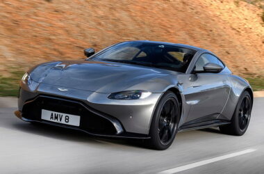 Nice Aston Martin VVC