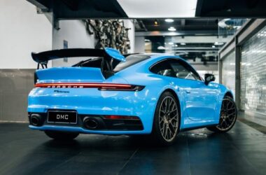 Blue DMC Porsche 911 Carrera GT3