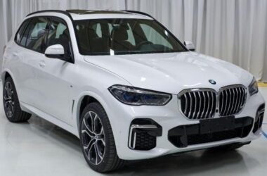 Free BMW X5 2022