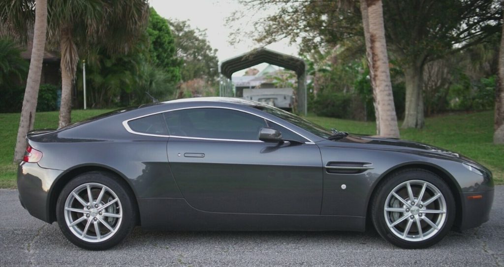 Beautiful Aston Martin V8 Vantage