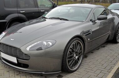 Wonderful Aston Martin V8 Vantage